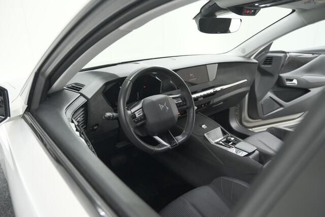 DS DS 4 PureTech 130 EAT8 Performance Line | Camera | Apple Carplay | Alcantara® bekleding | Parkeersensensoren