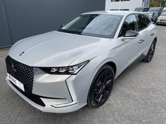 DS DS 4 130pk Performance Line+ (Camera - Keyless Entry - Adaptieve Cruise Controle - Automatische Airco - Navigatie - Apple Carplay - DS LED )