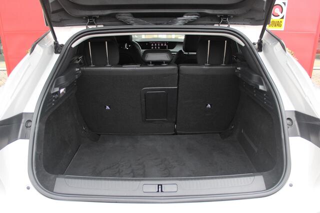 DS DS 4 1.2 130PK AUTOMAAT TROCADERO | HEAD UP DISPLAY | DODEHOEK DETECTIE | NAVIGATIE | DRAADLOZE APPLE CARPLAY/ANDROID AUTO | LED KOPLAMPEN | ACHTERUITRIJ CAMERA | 19" LICHTMETALEN VELGEN BLACK | ADAPTIVE CRUISE CONTROL | KEYLESS ENTRY/START |