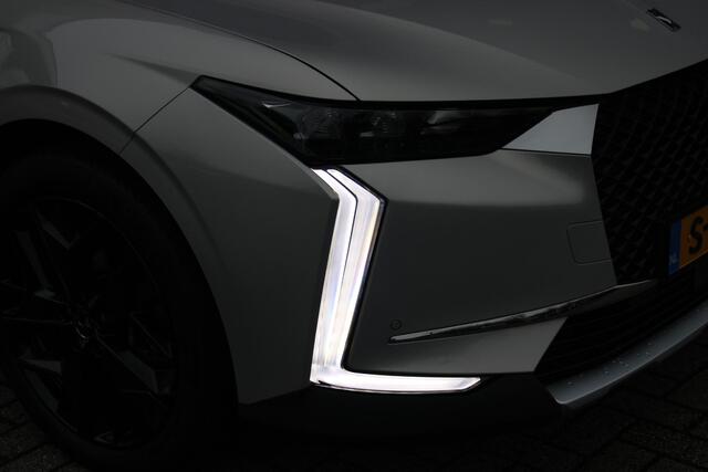 DS DS 4 1.2 130PK AUTOMAAT TROCADERO | HEAD UP DISPLAY | DODEHOEK DETECTIE | NAVIGATIE | DRAADLOZE APPLE CARPLAY/ANDROID AUTO | LED KOPLAMPEN | ACHTERUITRIJ CAMERA | 19" LICHTMETALEN VELGEN BLACK | ADAPTIVE CRUISE CONTROL | KEYLESS ENTRY/START |