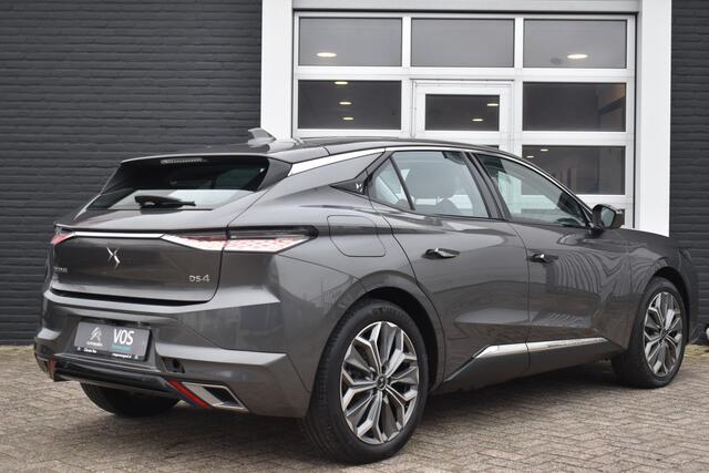 DS DS 4 E-Tense Bastille Plug in Hybride 225 EAT8 Automaat Navigatie | Airconditioning ECC | Camera | Elektrische achterklep | Adaptieve Cruise control | Dodehoek Detectie | Isofix Bevestigingspunten | Zeer Compleet!!!