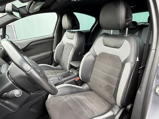 DS DS 4 BWJ 2017 1.2 131 PK Chic | CLIMA | CRUISE | NAVI | CAMERA | APPLE CARP. | LEDER-ALCANTARA | PRIV. GLASS | MULTIFUNCT. STUUR
