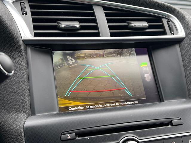 DS DS 4 CROSSBACK BWJ 2017 | 1.6T 165PK Chic AUTOMAAT | LEER | CAMERA A | NAVI | CRUISE | 17'' LMV | PDC | CLIMA | STOELVERW |