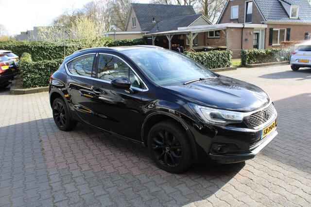 DS DS 4 CROSSBACK 1.2 PureTech Connected Chic 130PK - Navi Camera