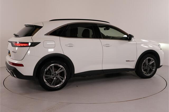 DS DS 7 E-Tense 1.6 PHEV 300 pk 4x4 Performance Line | Pano | Nachtzicht | El. achterklep | Memory | Premium Audio |