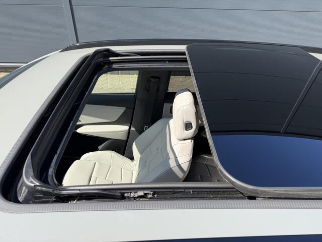 DS DS 7 225pk E-Tense Etoile (Elektrisch Schuifdak - Trekhaak - Elektrische klep - Leder incl verwarming/geheugen - Adaptieve Cruise Controle - LED - Camera)