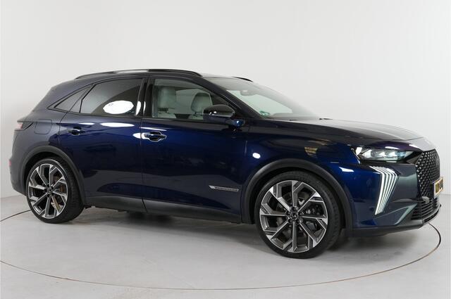 DS DS 7 E-Tense 360pk PHEV 4x4 La Première | Trekhaak | Pano | Nachtzicht | Massage | Focal | 360° Cam | Nappa |