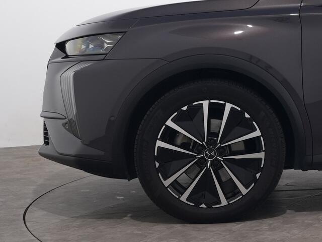 DS DS 7 1.6 PHEV 300PK 4x4 ETOILE AUT8 | Trekhaak| Panoramadak | Massage