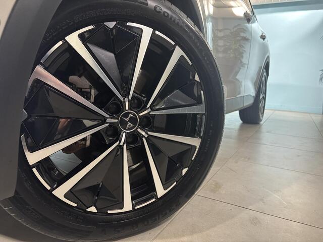 DS DS 7 E-Tense 225 Opéra