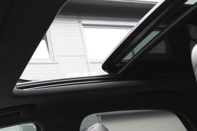 DS DS 7 1.6 PHEV 225pk Etoile + Zeer compleet + Panoramadak + Lederen stoelen met geheugen + Nightvision + 360 Panorama camera + 19 inch LM + Zwarte hoogglanslijsten + Adaptieve Cruise control + Keyless