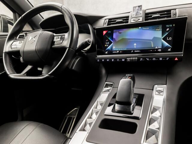 DS DS 7 Crossback E-Tense Rivoli Sport Automaat 225 Pk (PANORAMADAK, APPLE CARPLAY, MEMORY SEATS, FOCAL AUDIO, ADAPTIVE CRUISE, NAPPA LEDER, 360 CAMERA, TREKHAAK, STOELVERWARMING, NIEUWSTAAT)