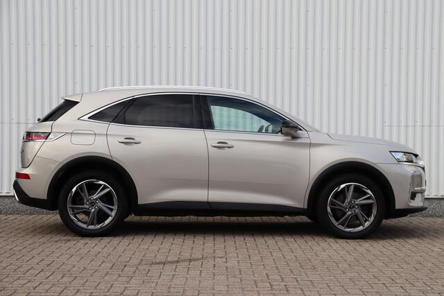DS DS 7 Crossback E-Tense Plug-in hybride 225PK So Chic | 17658KM! | Adap. Cruise | 360 Camera | Stoelverwarming | Navigatie | Climate Control