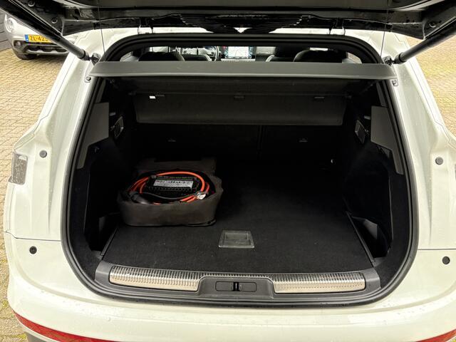 DS DS 7 Crossback Opera 300pk E Tense 4*4 Plug in AUTOMAAT