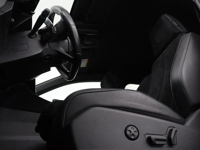 DS DS 7 Crossback E-Tense Black Line | SOH 94,5% | Alcantara | Trekhaak | Memory | Carplay | Navigatie | Camera | Digital Cockpit | Elektrische stoelen | Bluetooth | Full LED | PHEV | Plug In