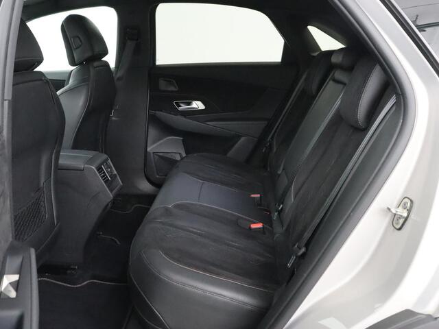 DS DS 7 Crossback E-Tense Black Line | SOH 94,5% | Alcantara | Trekhaak | Memory | Carplay | Navigatie | Camera | Digital Cockpit | Elektrische stoelen | Bluetooth | Full LED | PHEV | Plug In