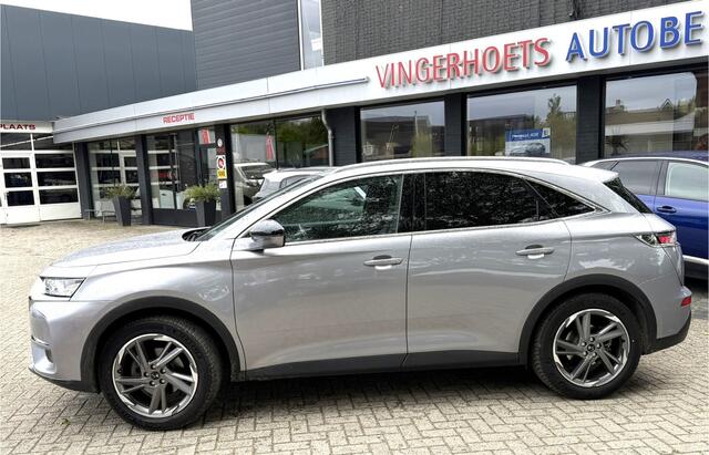 DS DS 7 Crossback 1.6-16v. * Rivoli * AUTOMAAT * 180 Pk Benzine * * Trekhaak * Zwart Leder * Schuifdak * Navigatie * Cruise Control * Super Luxe Rivoli Uitvoering * Vingerhoets; Vierde Generatie Eersteklas Service. Al meer dan 100 jaar een begrip in de Brabantse Kempen.