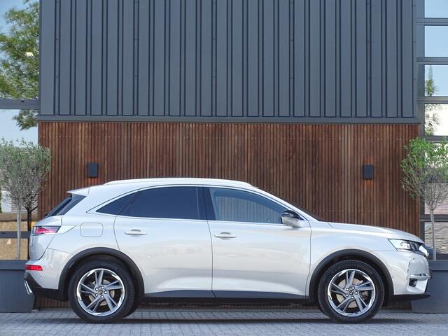 DS DS 7 Crossback E-Tense 224PK Hybrid / So Chic / massage / LED