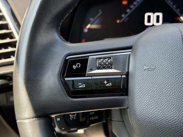 DS DS 7 Crossback BWJ 2020 | 1.2T 131 PK Executive PANO DAK | | CAMERA | CLIMA | CRUISE | NAVI | CARPLAY | PDC | LMV | PRIV. GLAS | MULTIFUNCT. STUUR