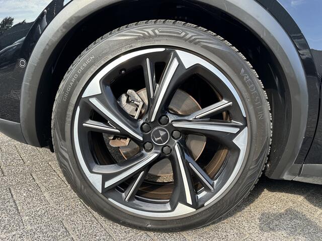 DS DS 7 Crossback Crossback 300pk E-Tense 4x4 Louvre (Elektrisch Schuifdak - Leder incl verwarming/koeling/massage/geheugen - NightVision - Focal Electra - 360gr Camera - 20"- Elektrische Klep - LED)