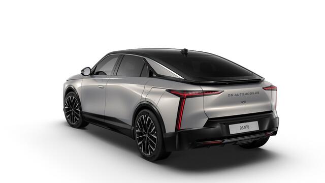 DS No 8 Étoile Absolute Comfort 74 kWh | Absolute Comfort Pack | Panoramisch glazen dak |