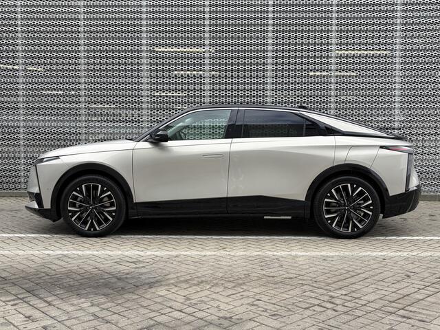 DS No 8 Long Range Pallas Comfort 97 kWh DIRECT RIJDEN - RIJKLAAR - PANORAMADAK - 20" VELGEN - 8 JAAR GARANTIE