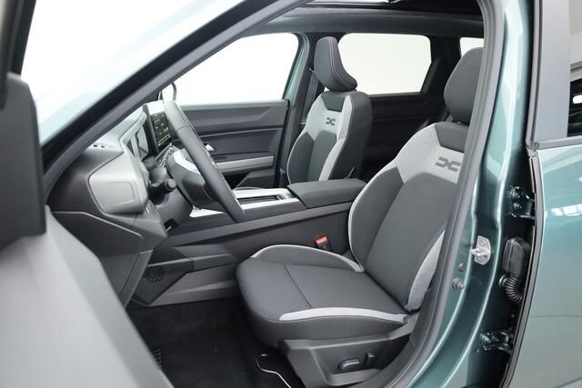 Dacia Bigster 1.8 Hybrid 155 Limited Edition | Orig. NL | Rijklaar! | S/K-dak | Stoel-Stuurverw. | Camera+PDC | Adapt. Cruise | App.Connect | Elek. Klep | Dodehoek | Led | 19'' V