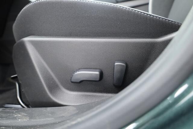 Dacia Bigster 1.8 Hybrid 155 Limited Edition | Orig. NL | Rijklaar! | S/K-dak | Stoel-Stuurverw. | Camera+PDC | Adapt. Cruise | App.Connect | Elek. Klep | Dodehoek | Led | 19'' V