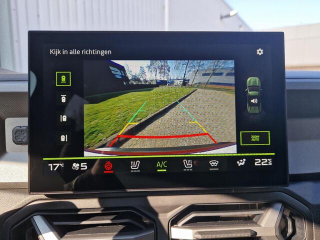 Dacia Bigster Full Hybrid 155pk Launch Edition / Panorama dak / Adaptieve Cruise Control / Elektrisch bedienbare Achterklep / Voorruitverwarming / Verwarmbare voorstoelen / Stuurwielverwarming / Navigatie af fabriek / 360 Graden(Rondomzicht)-camera / Apple Carplay & Android Auto / 19" Lichtmetalen Velgen / Levertijd I.O. /