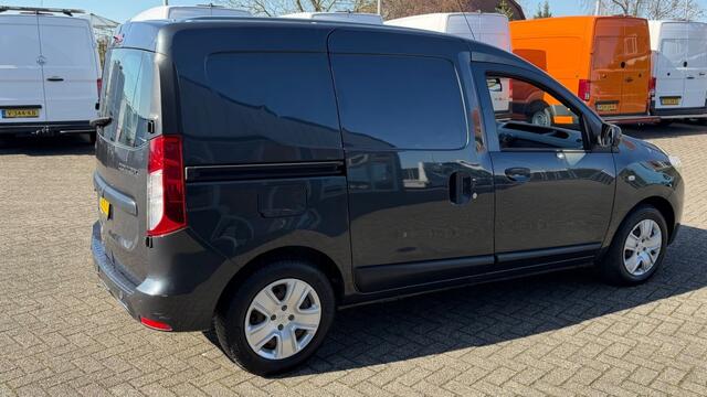 Dacia DOKKER 1.5 DCI 66KW 90PK EURO 6 AIRCO/ NAVIGATIE/ ORIGINEEL AUDIO/