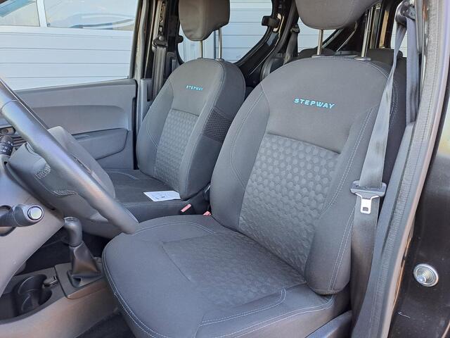 Dacia DOKKER 1.2 TCe S&S Stepway, 5-Persoons Trekhaak, Cruise, Airco,