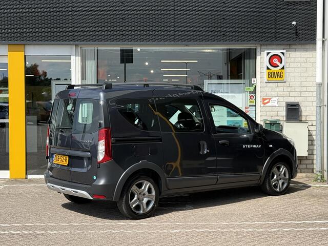 Dacia DOKKER 1.3 TCe Stepway | Navigatie | Achteruitrijcamera | Cruise Control | Airco | Parkeersensoren | DAB |