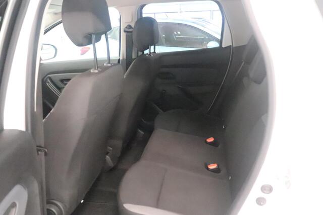 Dacia DUSTER 1.0 TCe 100 Essential | Airco | Trekhaak | Apple CarPlay / Android Auto Navigatie |
