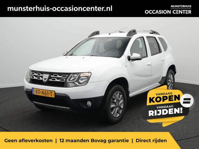 Dacia DUSTER TCe 125 Lauréate - All seasonbanden - Trekhaak