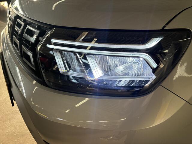 Dacia DUSTER 1.0 TCe 100 Bi-Fuel Journey 360 GRADEN CAMERA / APPLE CARPLAY & ANDROID AUTO / NAVIGATIE / CLIMATE CONTROL / PRIVACY GLASS