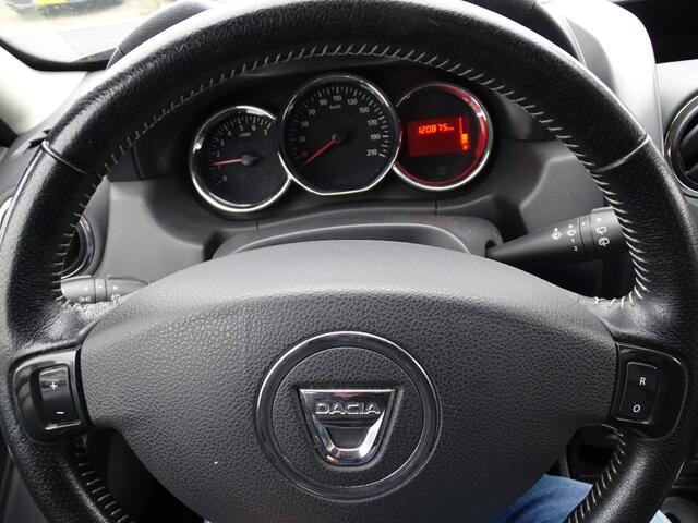 Dacia DUSTER 1.2 TCE 4X2 SL ROB-120875Km-Navi-Cruise-Media-Usb/Aux