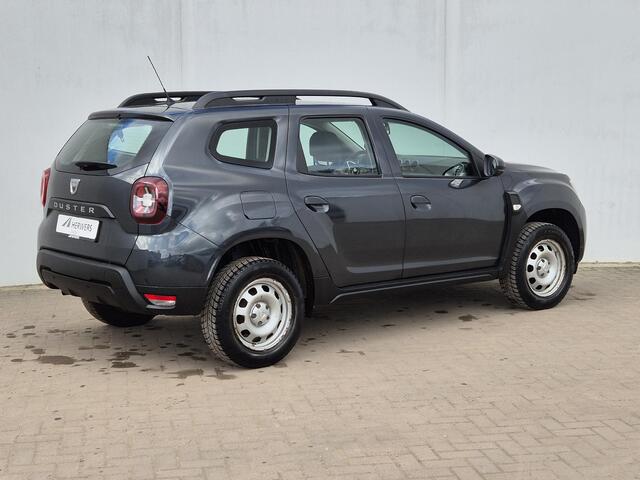 Dacia DUSTER 1.0 TCe 100 Essential Handgeschakeld / Stoelverwarming / Cruise control / Lichtmetalen wielen 16" / Elektrische ramen voor /