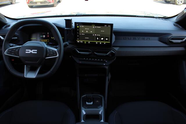 Dacia DUSTER 1.6 Hybrid 140 Journey | Nieuw uit voorraad | Navigatie | Cruise Control | Stoel-/Stuurverwarming | 360 Camera