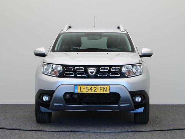 Dacia DUSTER TCe 130pk Prestige | Trekhaak | Dodehoek | Achteruitrijcamera | Navigatie |