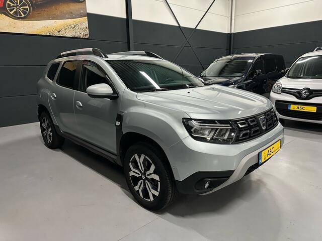 Dacia DUSTER 1.3 TCe 150pk Extreme Automaat - Navigatie - Camera - Pdc - Led - Trekhaak