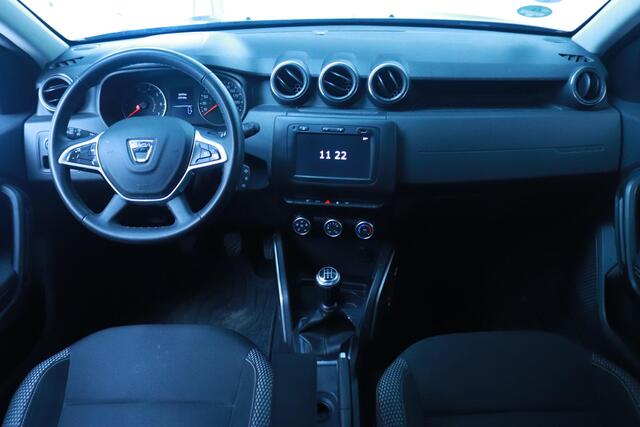 Dacia DUSTER 1.0 TCe Prestige | Achteruitrijcamera | Apple Carplay | Android Auto/Navigatie | Lichtmetalen Velgen 17" | Trekhaak |