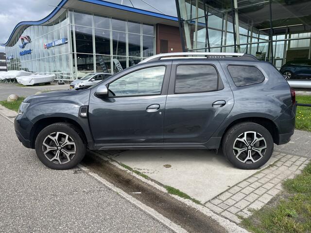 Dacia DUSTER 1.3 TCe 130 PK Prestige / Trekhaak / Apple Carplay - Android Auto / Camera / PDC V+A / 17'' LMV /