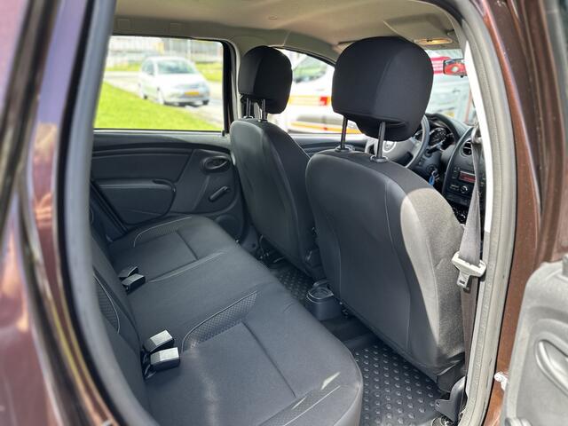 Dacia DUSTER 1.6 SCe 4x2 |AIRCO|ST VWM|TREKHAAK|ELEK. PAKKET