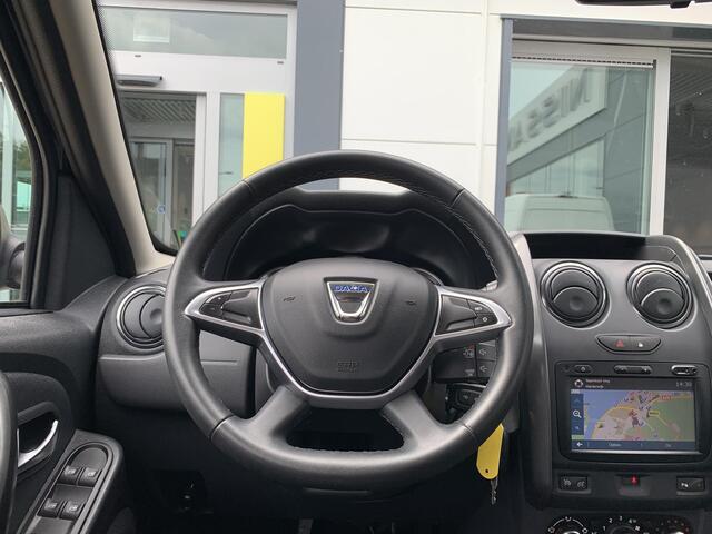 Dacia DUSTER 1.2 TCe 4x2 Blackshadow | Bochane onderhouden |