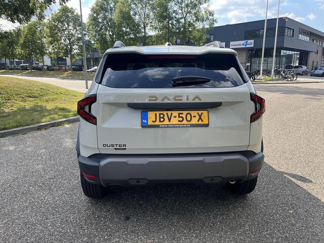 Dacia DUSTER 1.6 Hybrid 140 Extreme APPLE CARPLAY ANDROID AUTO / VERWARMDE VOORSTOELEN / CLIMATE CONTROLE / CRUISE CONTROLE / PARKEERSENSOREN+CAMERA.