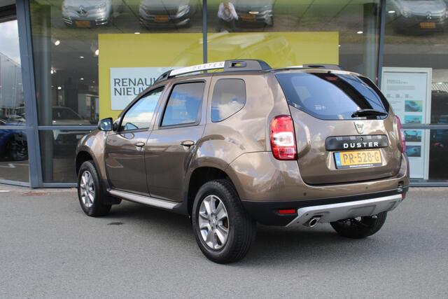 Dacia DUSTER 1.2 TCe 4x2 Lauréate | TREKHAAK | PARKEERSENSOREN | CRUISE CONTROL | AIRCONDITIONING | BLUETOOTH RADIO