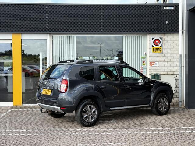 Dacia DUSTER 1.5 dCi S&S 4x2 Prestige | Trekhaak | Navigatie | Achteruitrijcamera | Cruise Control | Stoelverwarming | Airco | Parkeersensoren | Lichtmetaal | BT-Telefoonfunctie |