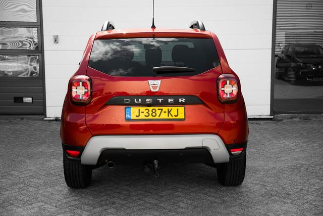 Dacia DUSTER 1.0 TCe Bi-Fuel Serie Limitee 15th Anniversary | Trekhaak | ECC | Camera achter | | incl. Bovag rijklaarpakket met 12 maanden garantie |