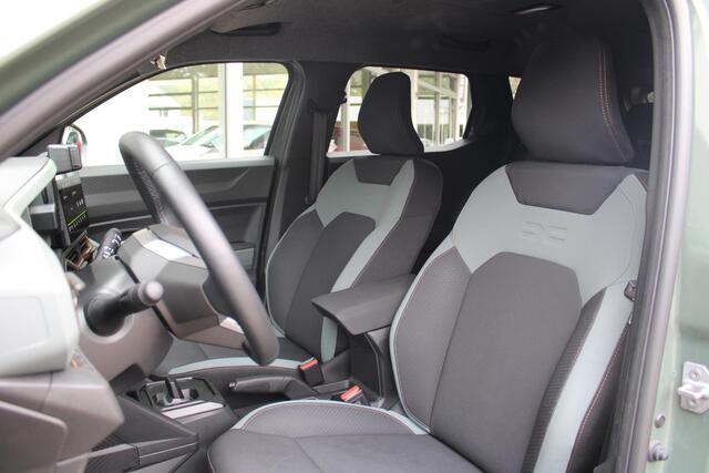 Dacia DUSTER 1.6 Hybrid 140 Extreme Automaat | Navigatiesysteem | Achterruitrij Camera