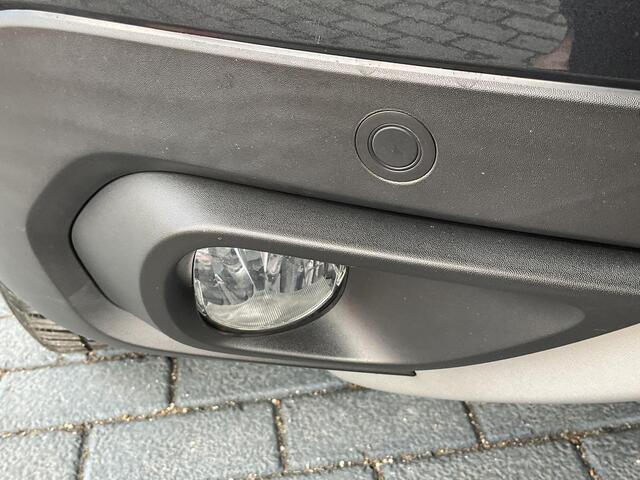 Dacia DUSTER 1.2 TCe Comfort TREKHAAK AFNEEMBAAR / AIRCONDITIONING / PARKEERSENSOREN / BLEUTOOTH / CRUISECONTROL / LICHTMETALEN VELGEN / DEALER ONDERHOUDEN