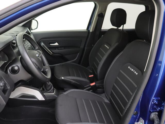 Dacia DUSTER 1.3 TCe Prestige | Navigatie / Camera / Airco / Trekhaak